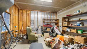 Shop (in addition to garage space)