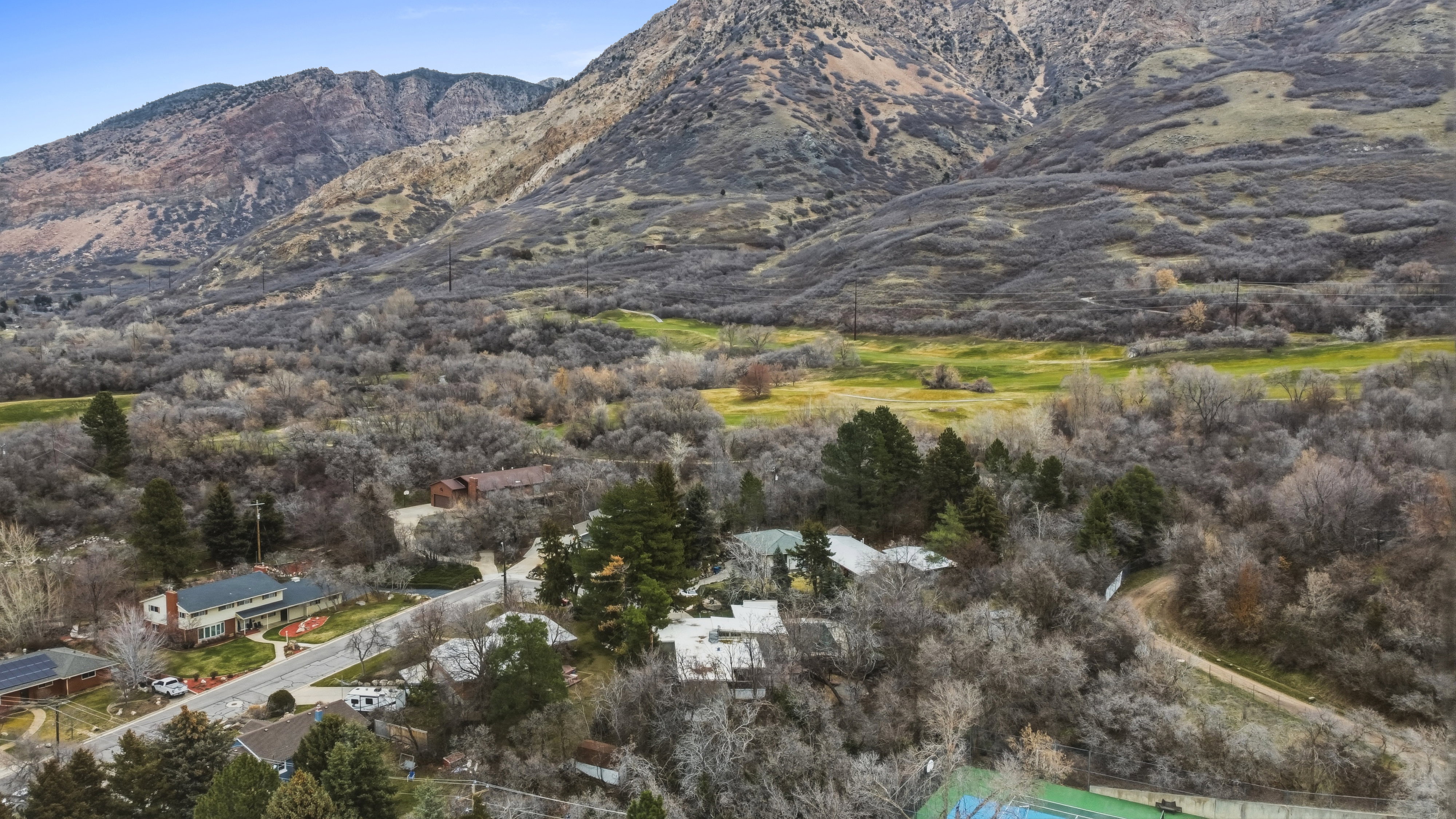 Bird's eye view of a mountain backdrop
