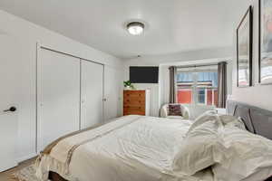 Bedroom with a closet