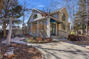 Art Studio/Separate Residence