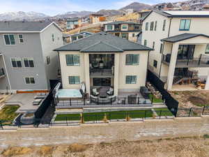 Two decks/balconies. Oversized swimspa (Included). Artificial turf for easy maintenance. VIEWS VIEWS VIEWS.  Entertainers delight. Gas fire place.