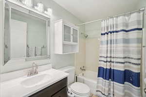 Full bath with vanity and shower / bathtub combination with curtain