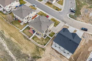 Aerial view of property's location featuring nearby area