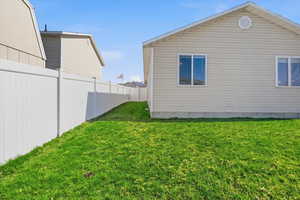 View of side of home