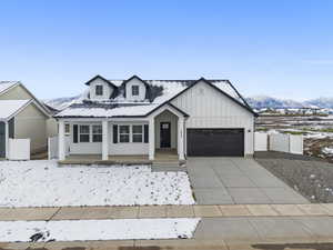 Front view of home exterior