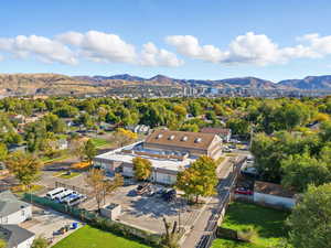 Bird's eye view of a mountainous background