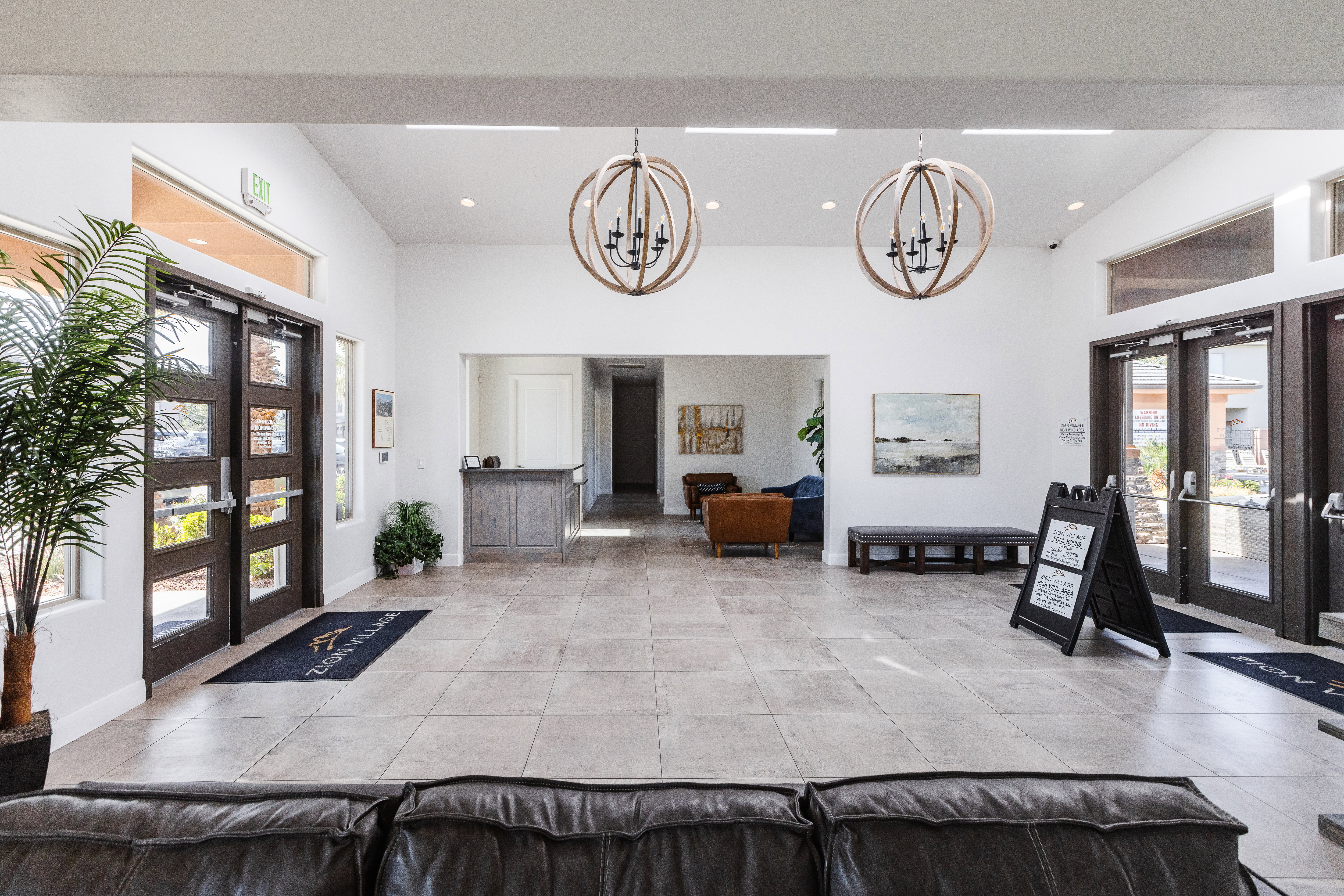 Building lobby with a high ceiling and recessed lighting
