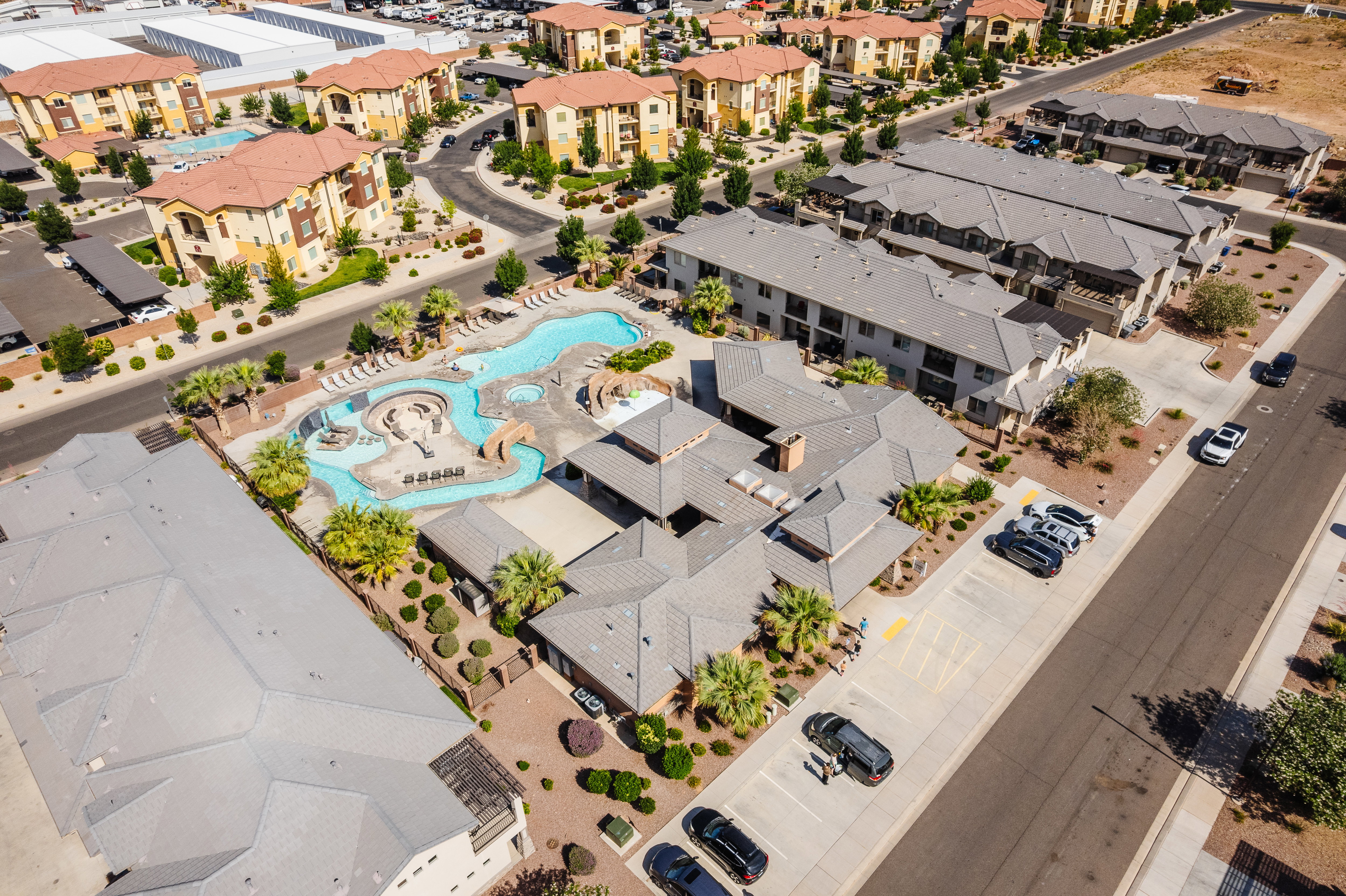 Bird's eye view of a pool area
