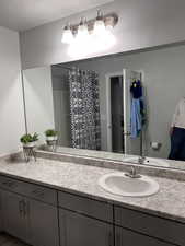 2nd floor full size bathroom