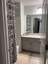 2nd floor full size bathroom