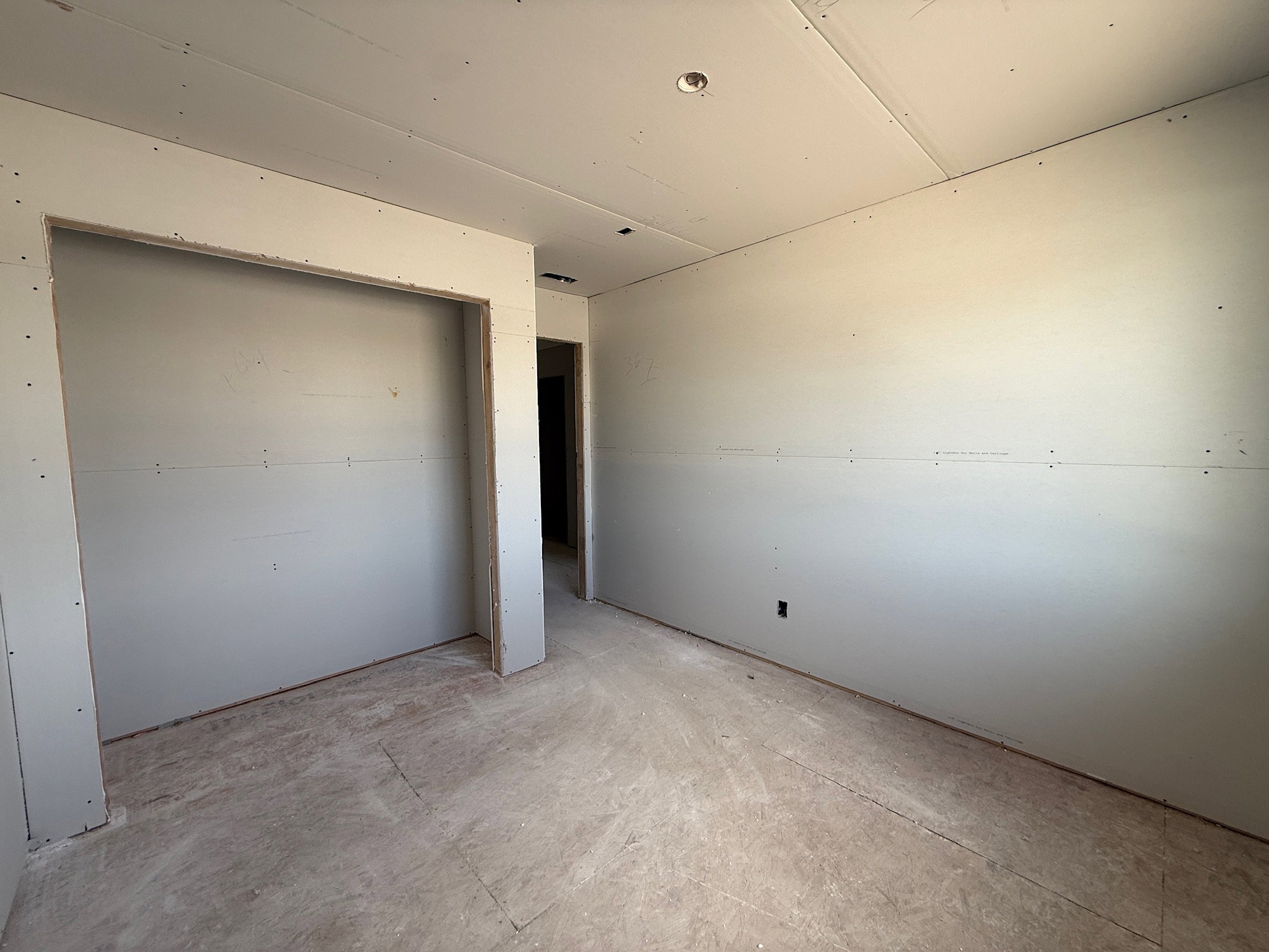 Unfurnished bedroom featuring a closet