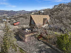 Bird's eye view of a mountain backdrop