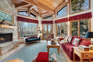 Sunroom with beam ceiling