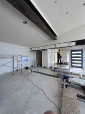 Kitchen / Entry
