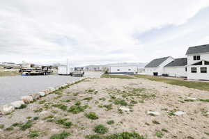View of yard with a residential view