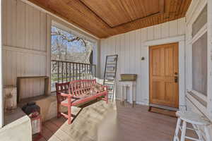 Doorway to property with a porch