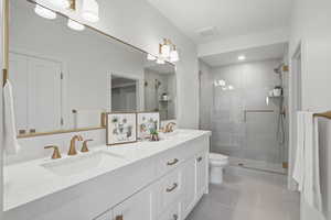 Second bedroom ensuite bathroom