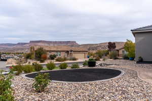 View of yard featuring a mountain view