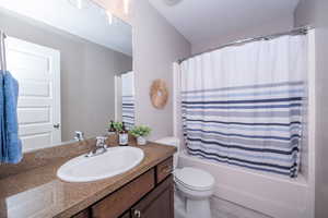 Hallway Full Bathroom