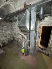 Utilities with heating unit