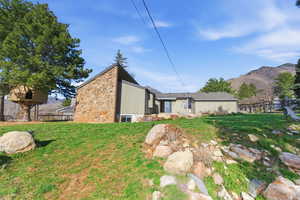 View of yard with a mountain view