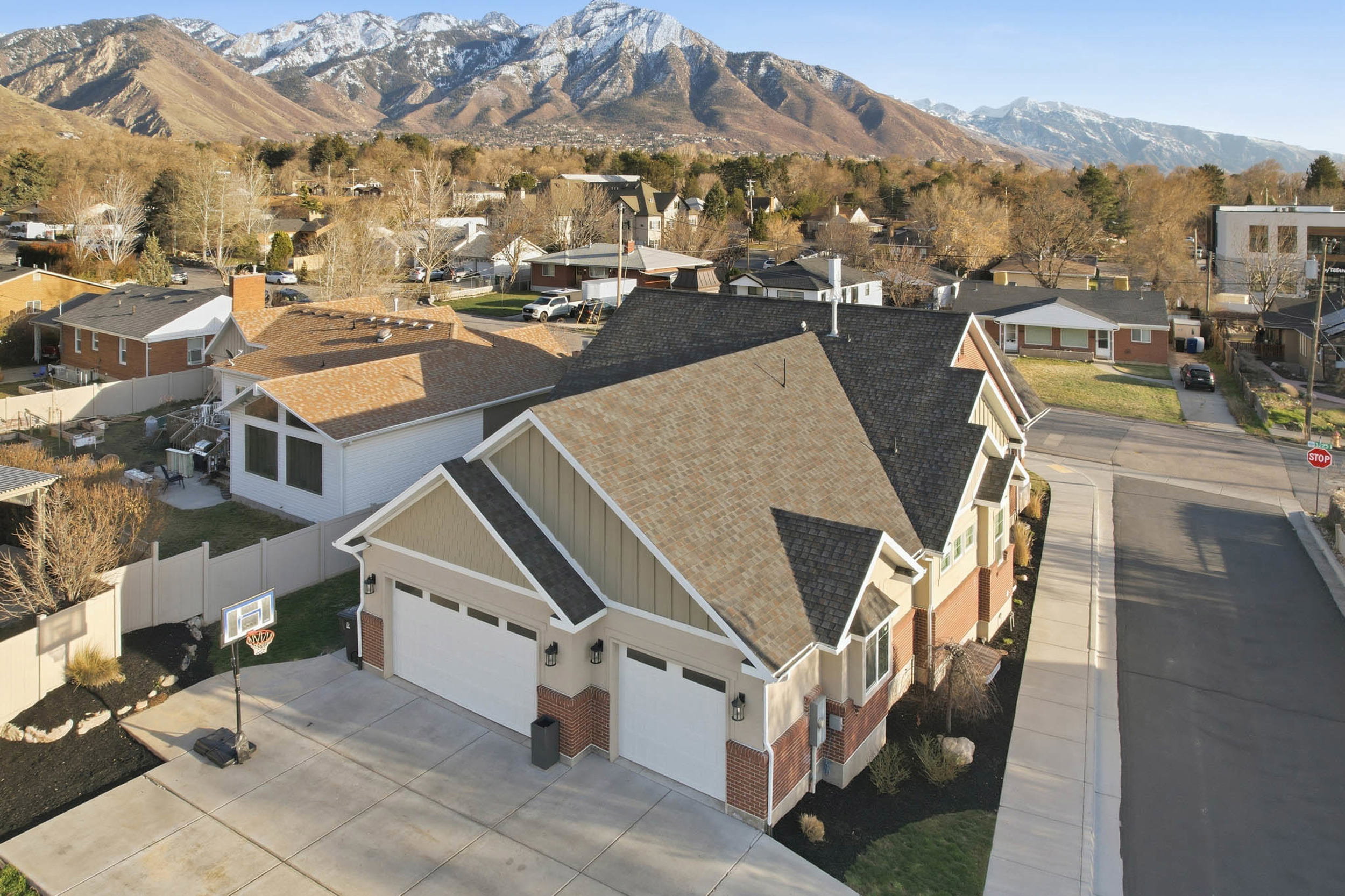 Three Car Garage