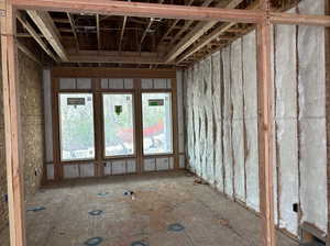 Closed foam Insulation in the Office/library