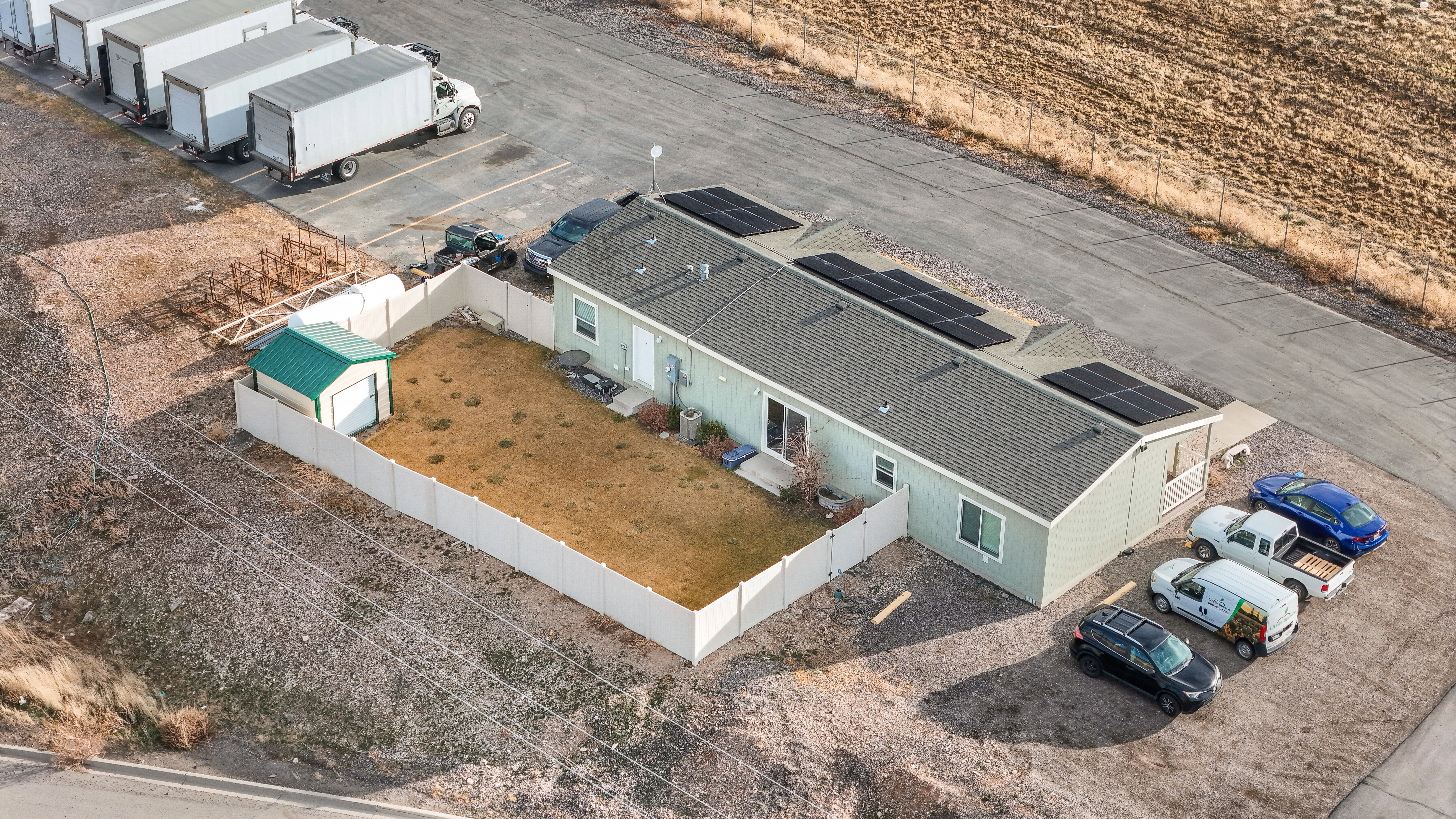 Aerial view of property and surrounding area