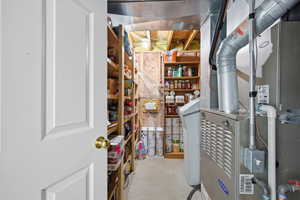 Utility room with heating unit