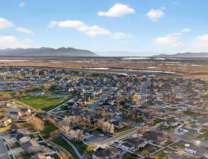 Aerial perspective of suburban area with mountains