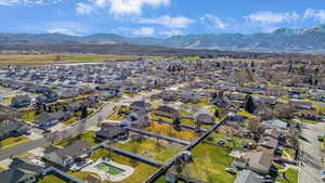 Aerial view of residential area with a mountain backdrop