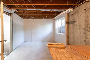 Plenty of room to build out a new workshop. Could be built as a bedroom as well.