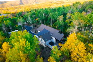 Aerial view of property and surrounding area