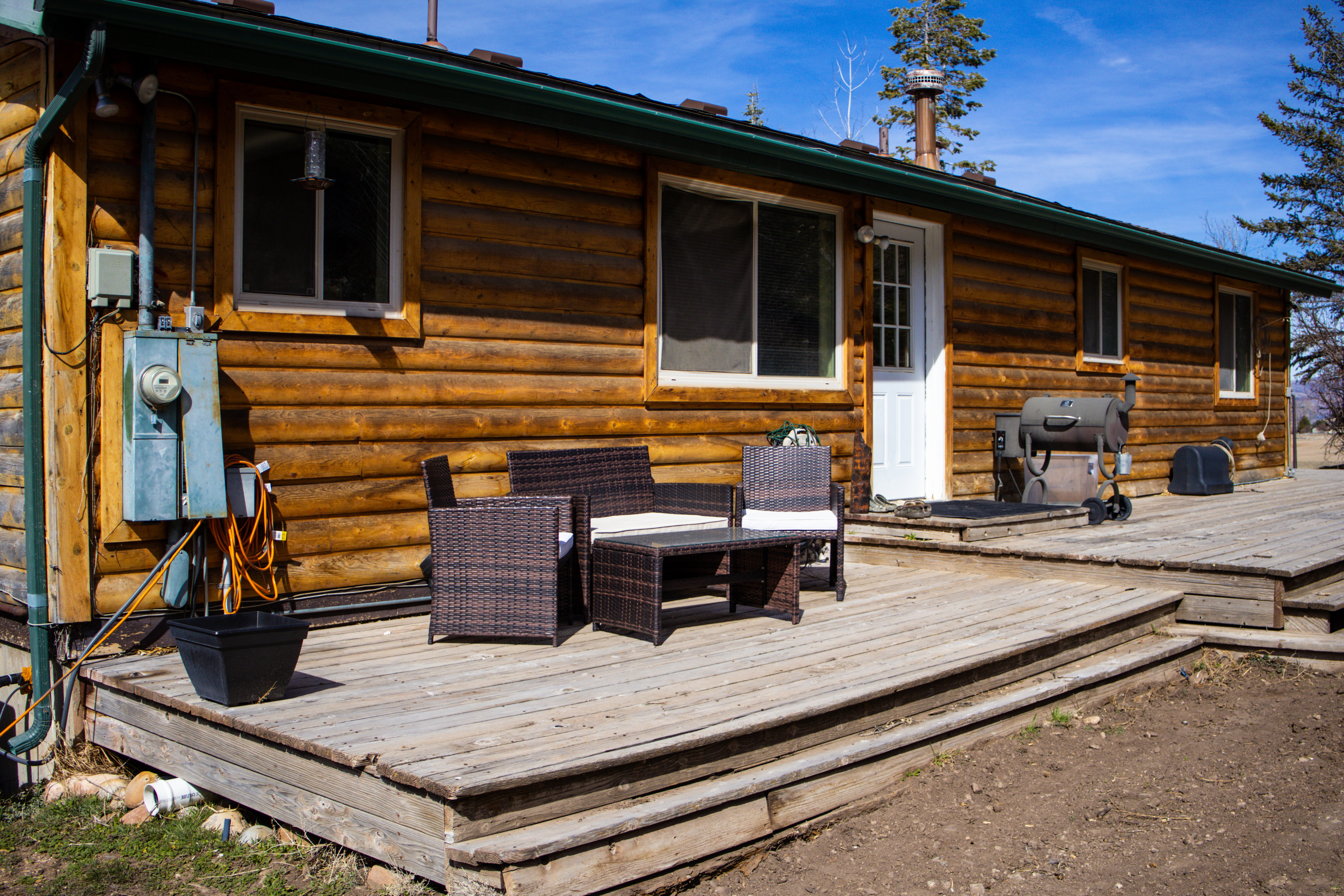 Deck with grilling area