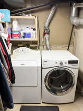 Laundry area with independent washer and dryer