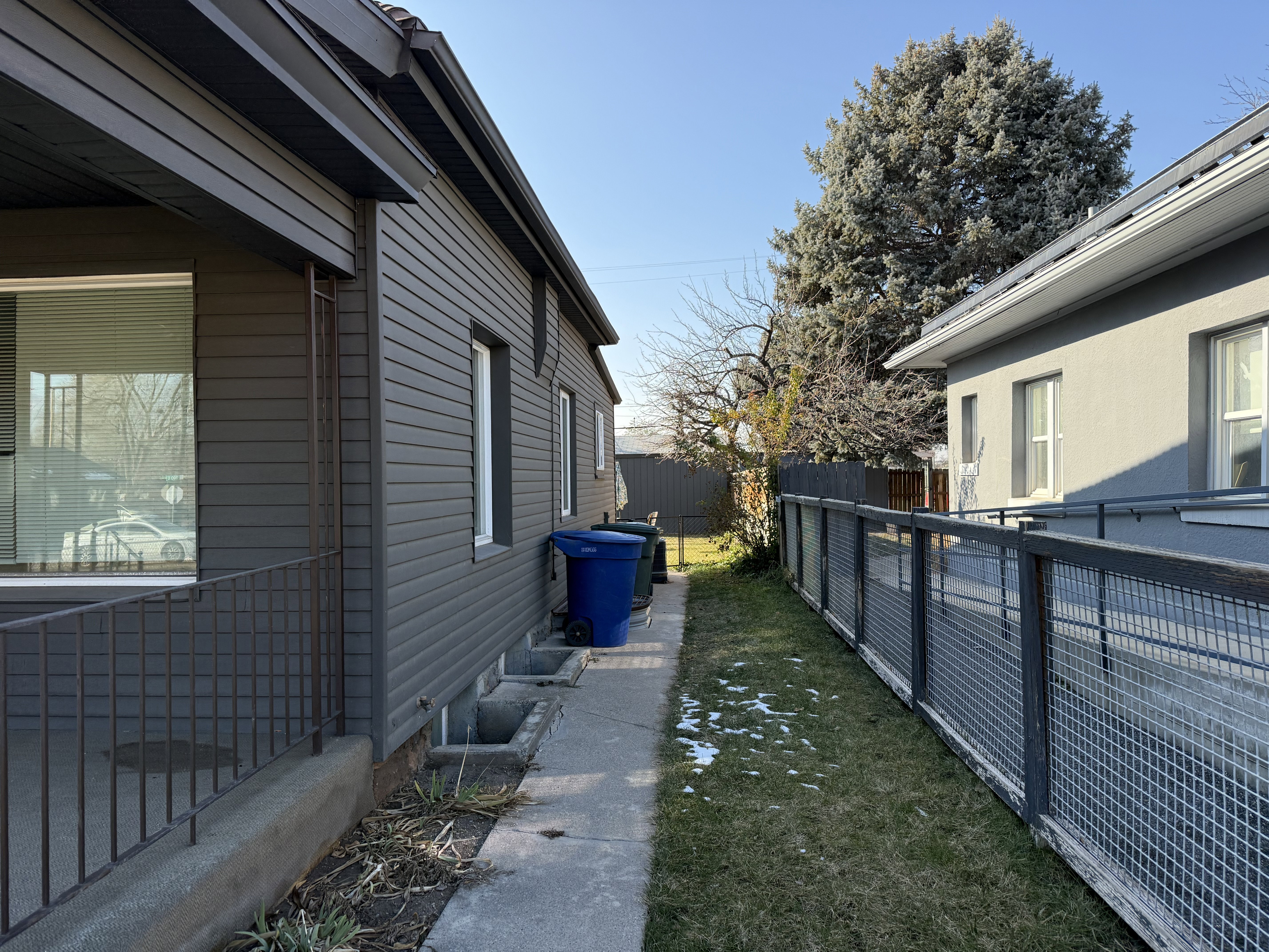 View of property exterior