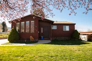 View of the front of the home