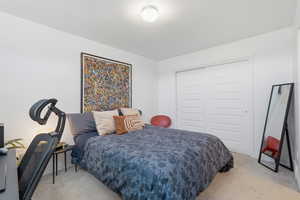 Second bedroom with en suite bathroom