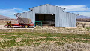 View of pole building featuring a mountain view
