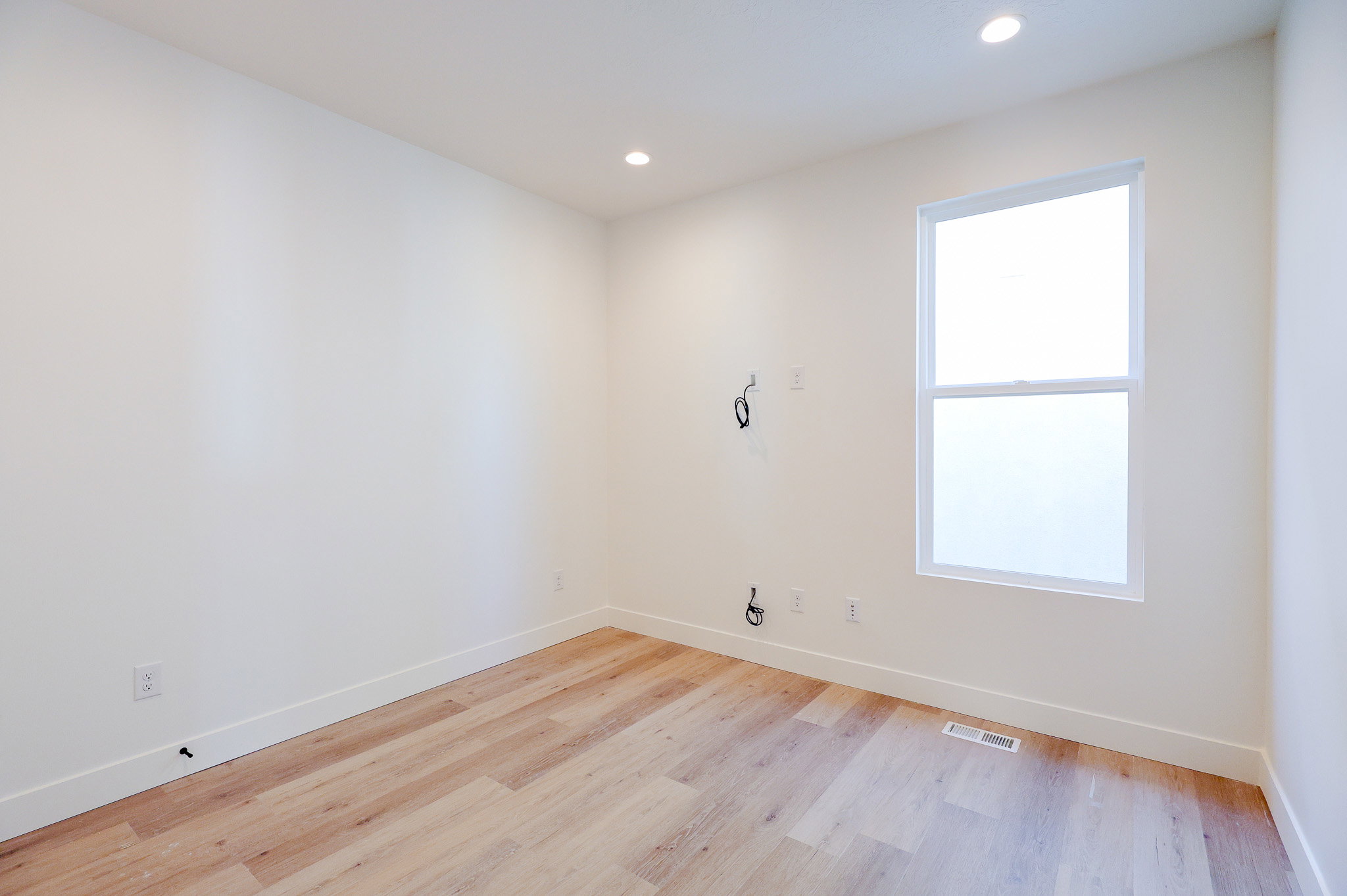 Main level office/Flex room