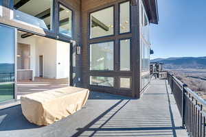 Property entrance with a mountain view