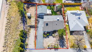 Aerial overview of property's location featuring property boundaries highlighted