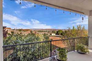 Balcony featuring a residential view
