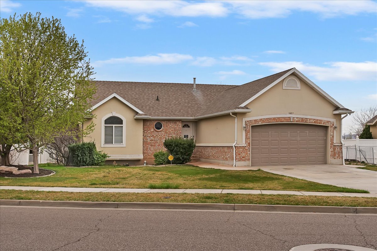 1857 W 2575 S Syracuse UT 84075