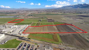 View of rural area with mountains and property boundaries highlighted