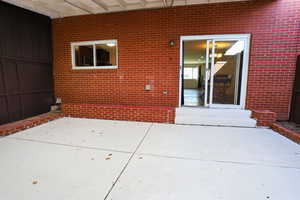 Inner Courtyard - Covered Patio
