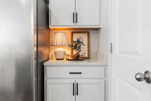 Detailed view of freestanding refrigerator