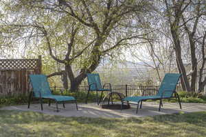 View of home's community