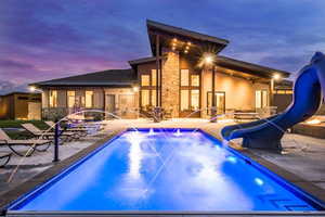 Pool with Led lights and shooting water jets