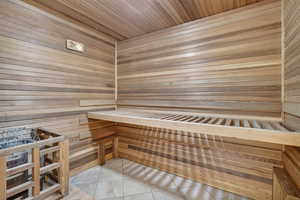 Relaxing sauna